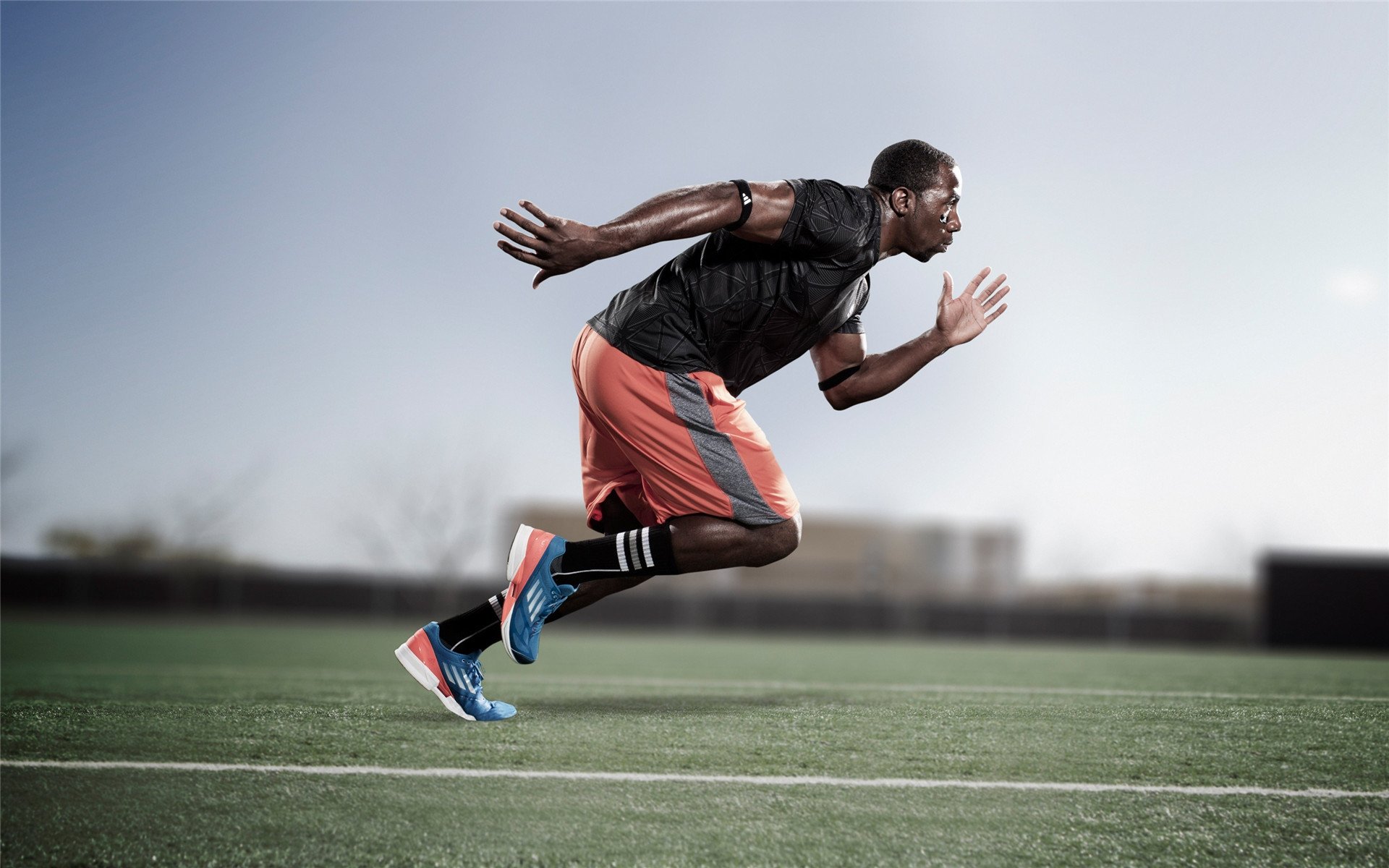 “火爆激情！粉丝助威现场爆点不断，气氛炸裂”，粉丝爆击